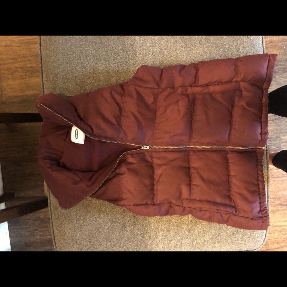 Maroon vest
